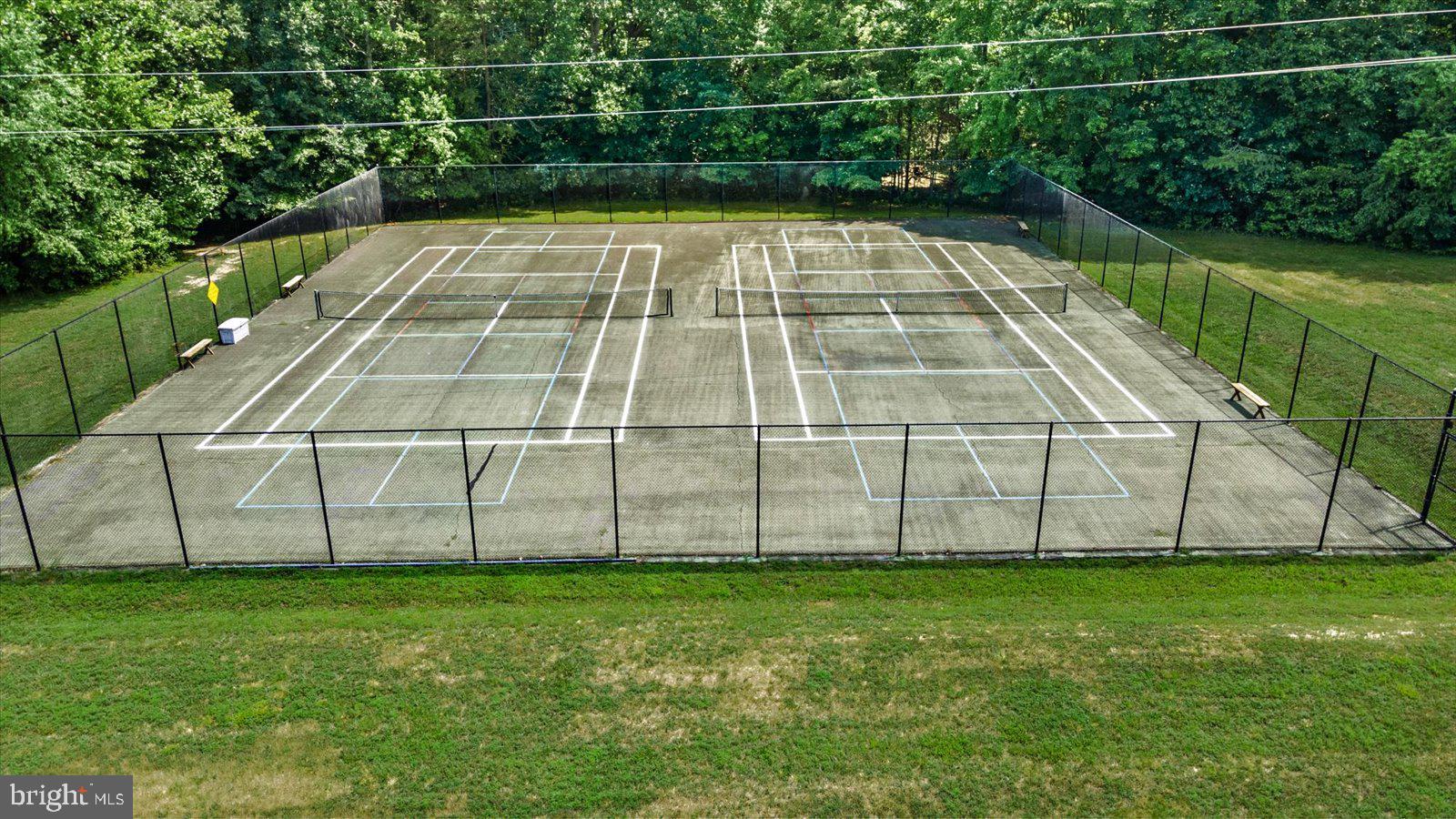 WINDWOOD COVES - Residential