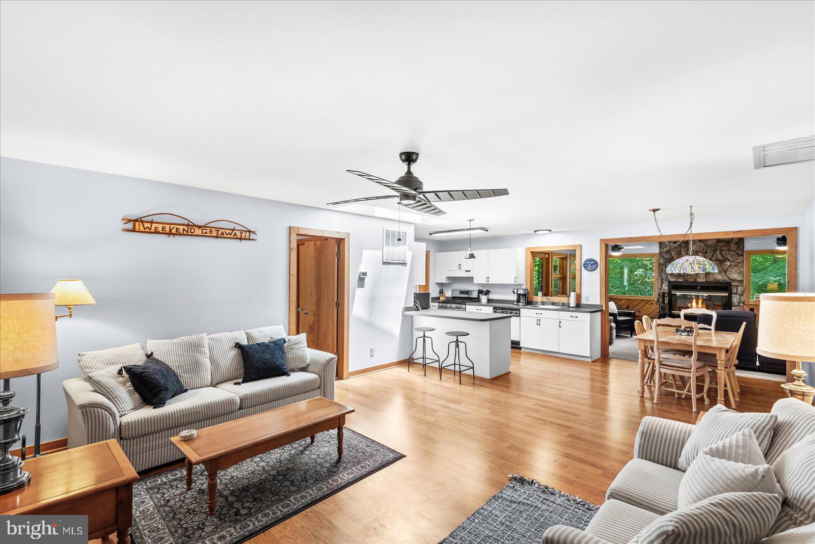 WINDWOOD COVES - Residential