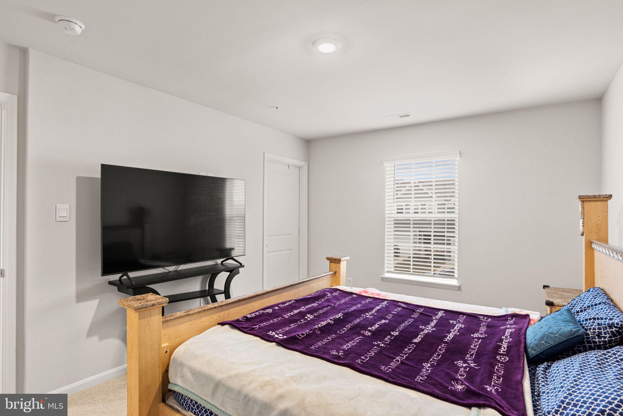 LOCUST RUN TOWNHOMES - Residential