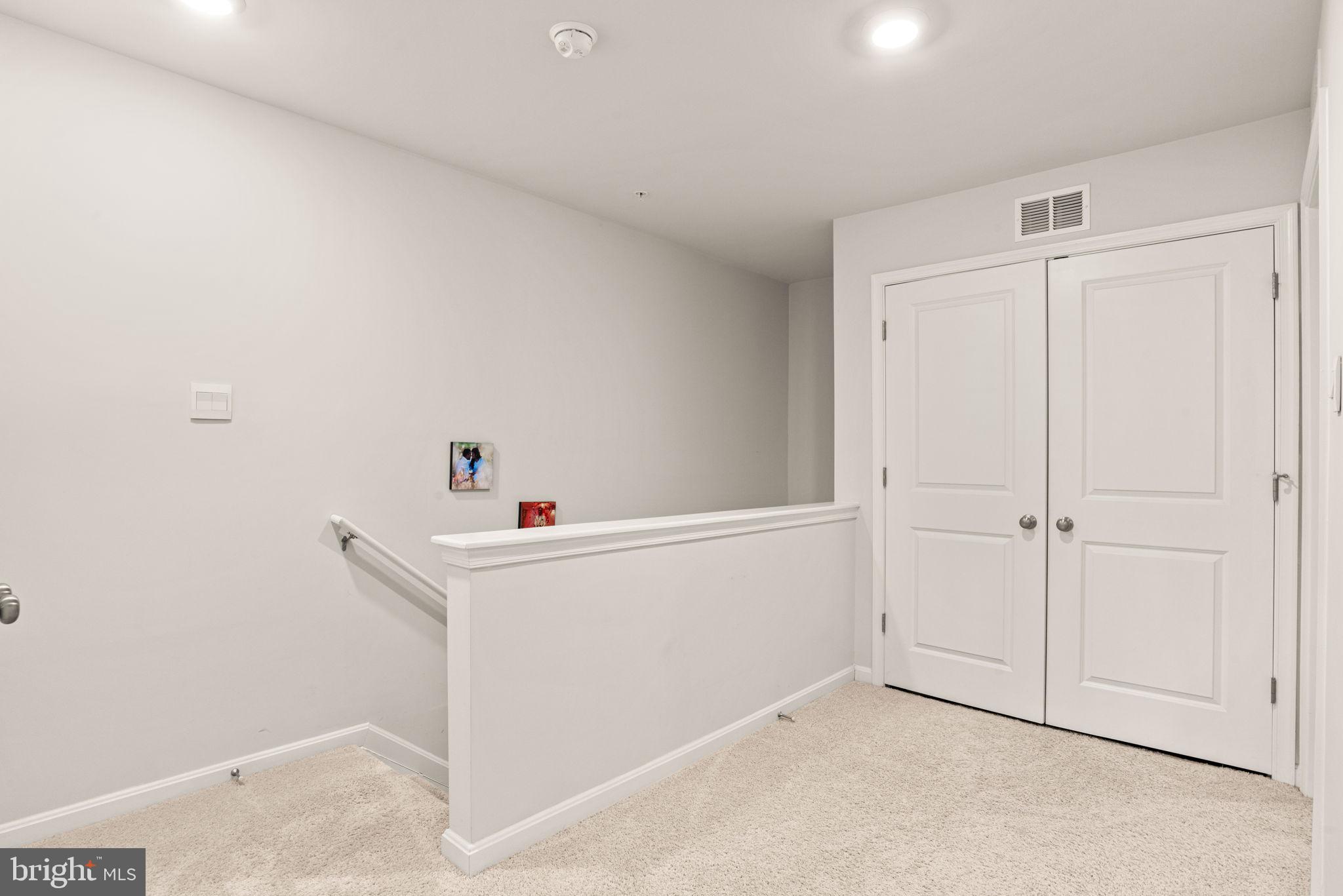 LOCUST RUN TOWNHOMES - Residential