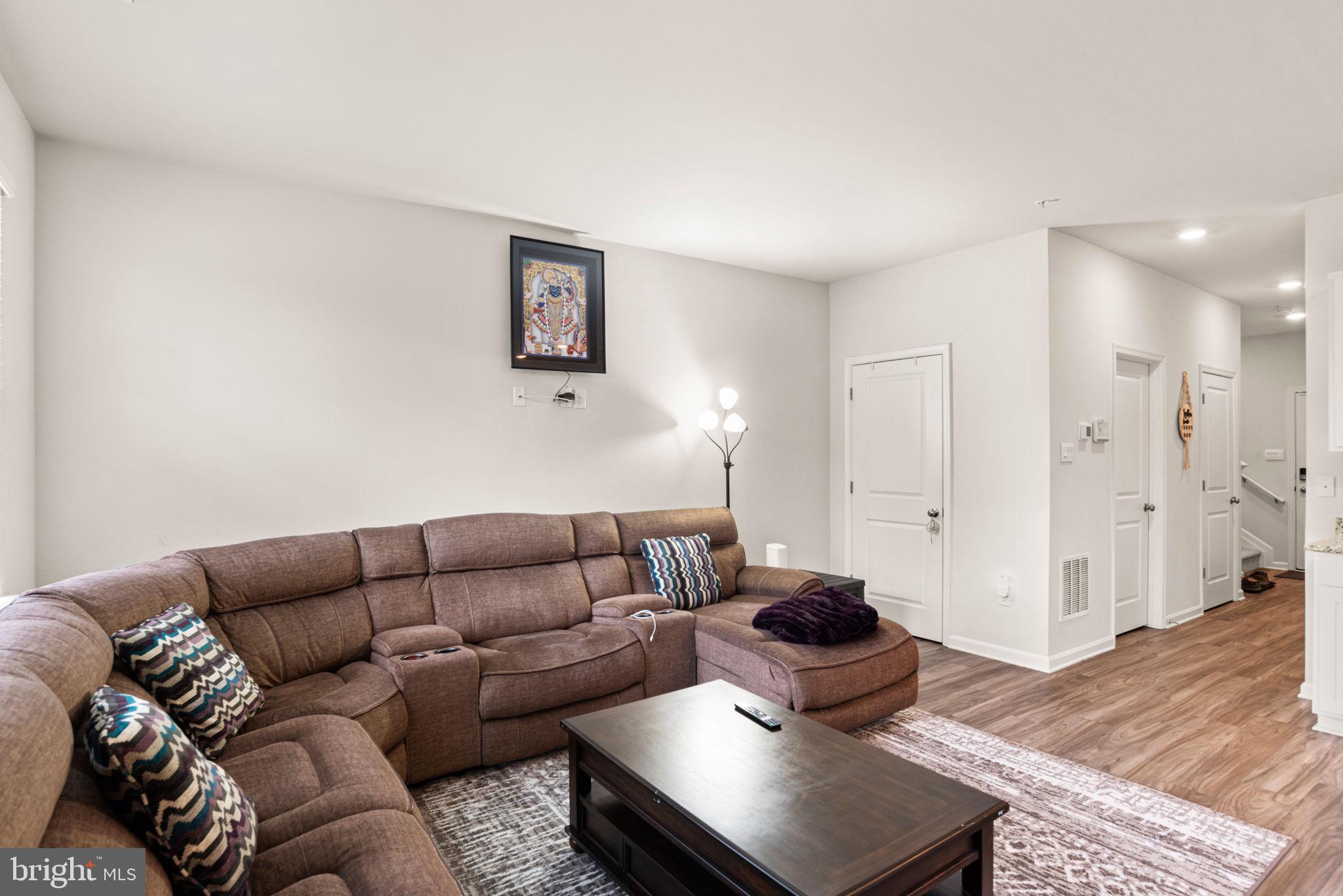 LOCUST RUN TOWNHOMES - Residential