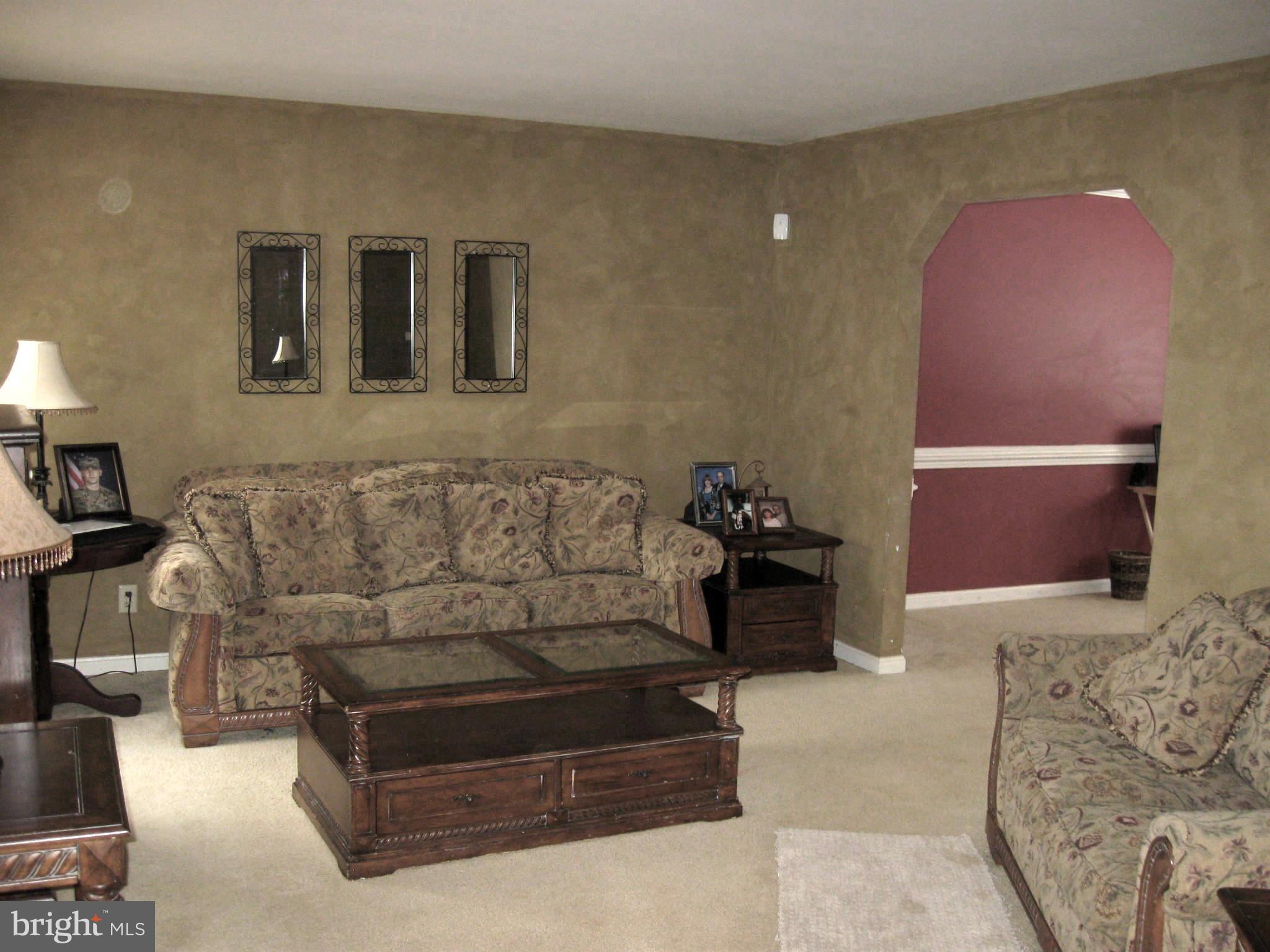 COUNTRY WOOD ESTATES - Residential