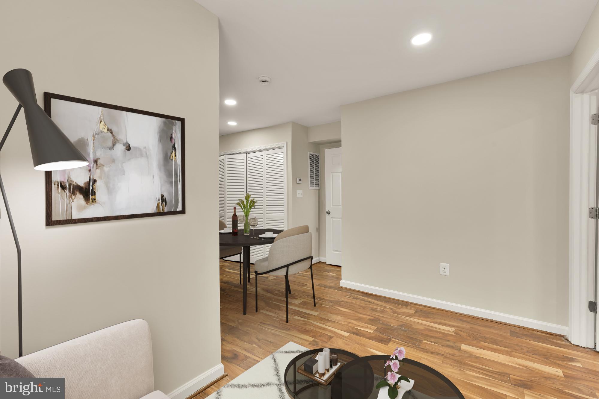 4131 HUNT PLACE NE B