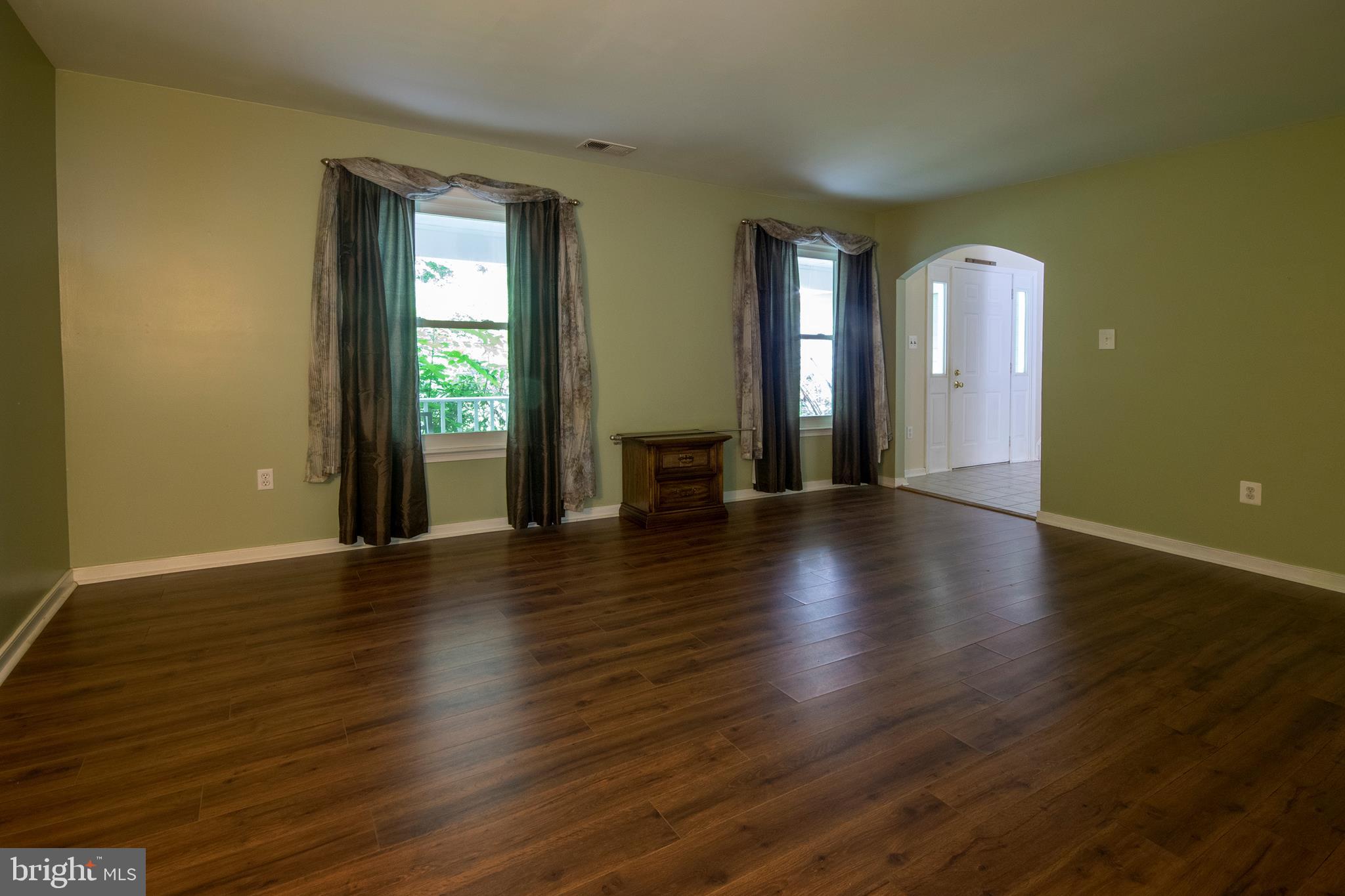 VESTAVIA WOODS - Residential