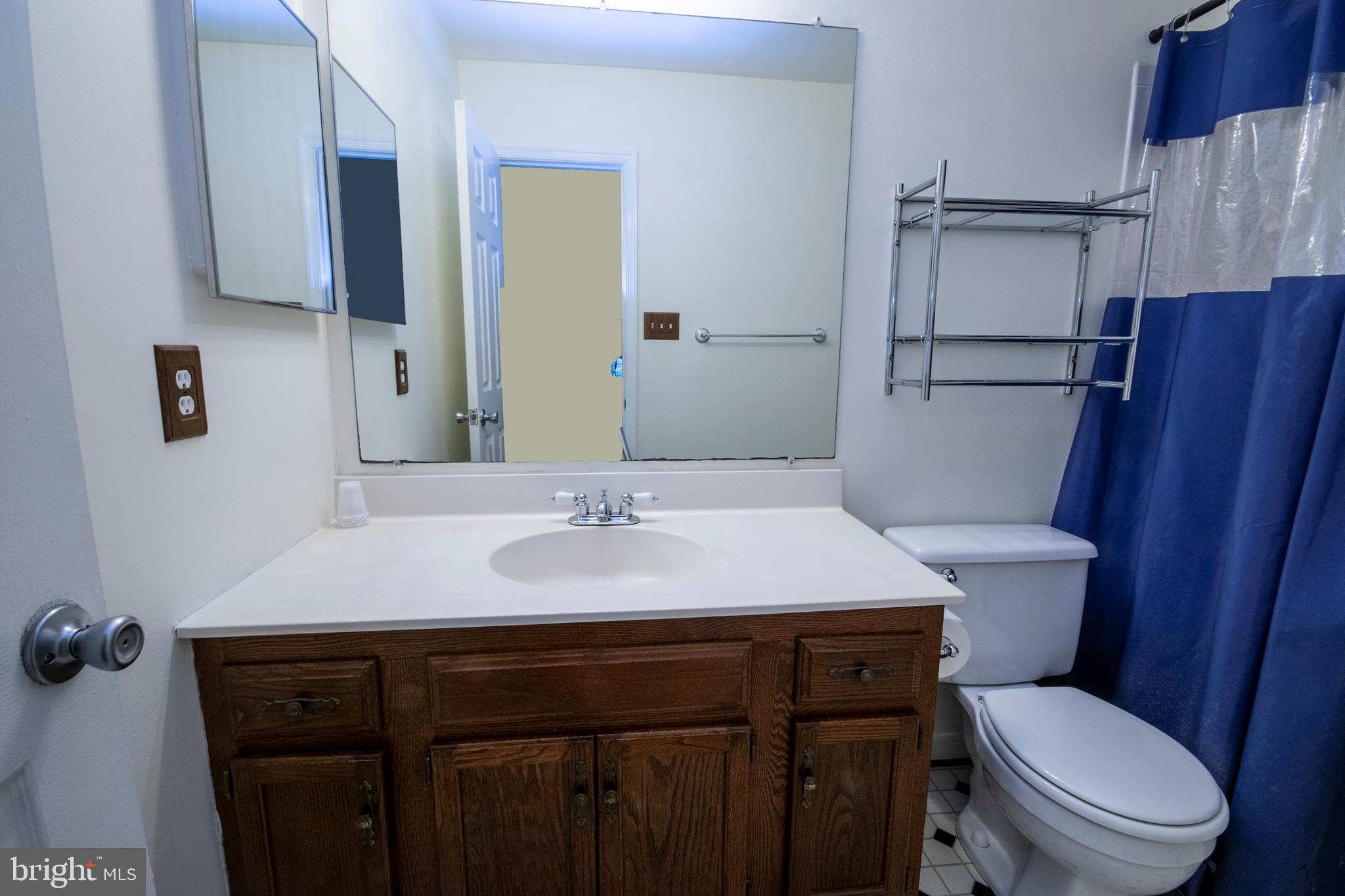 VESTAVIA WOODS - Residential