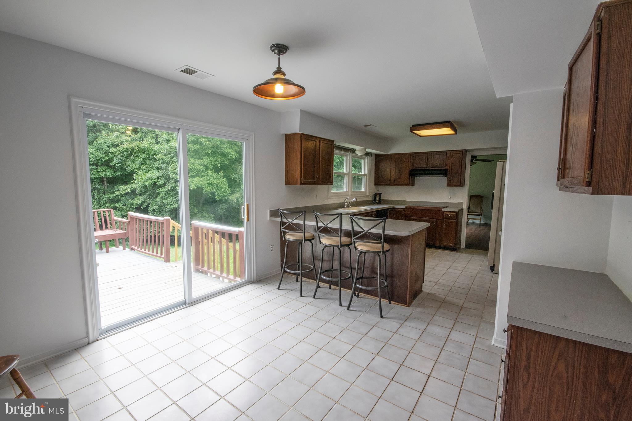 VESTAVIA WOODS - Residential