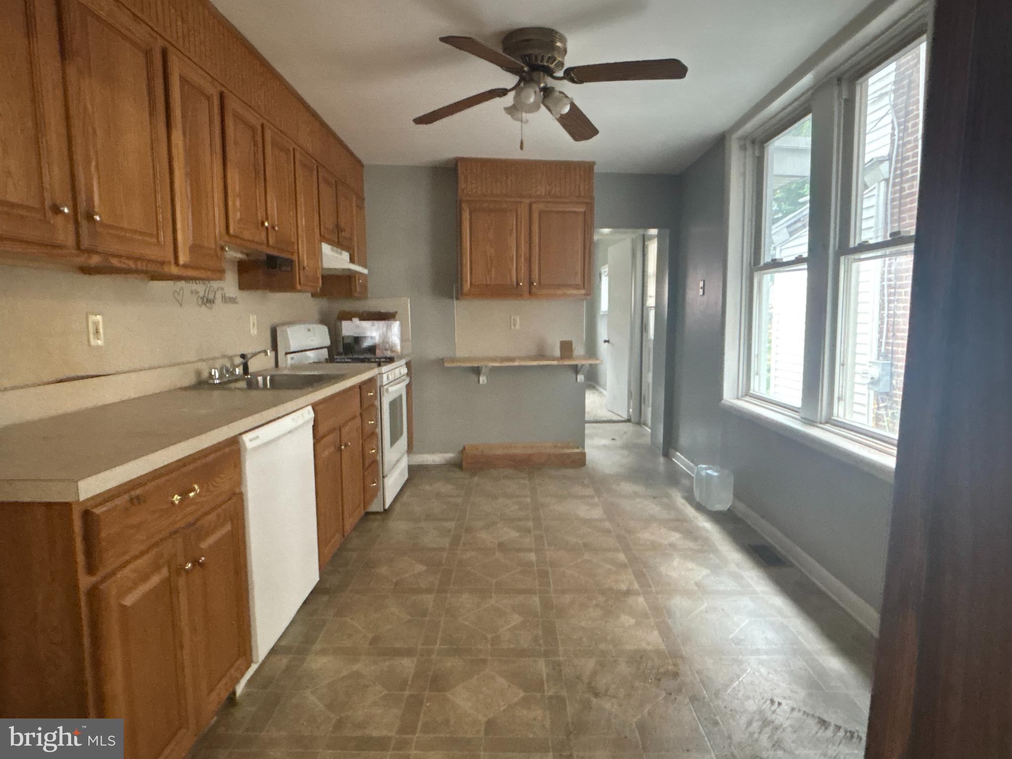 EDDYSTONE VILLAGE - Residential