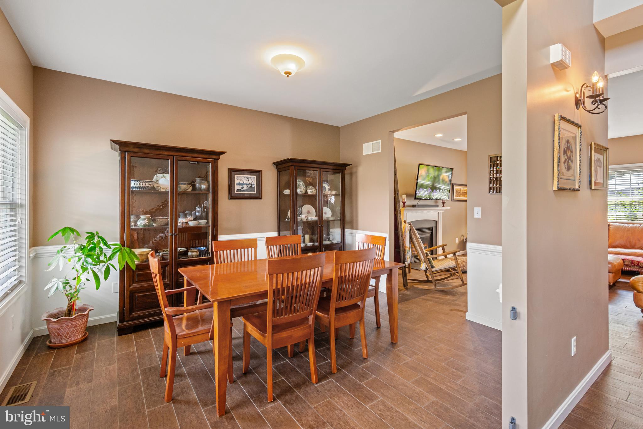 1852 CARRERA DRIVE