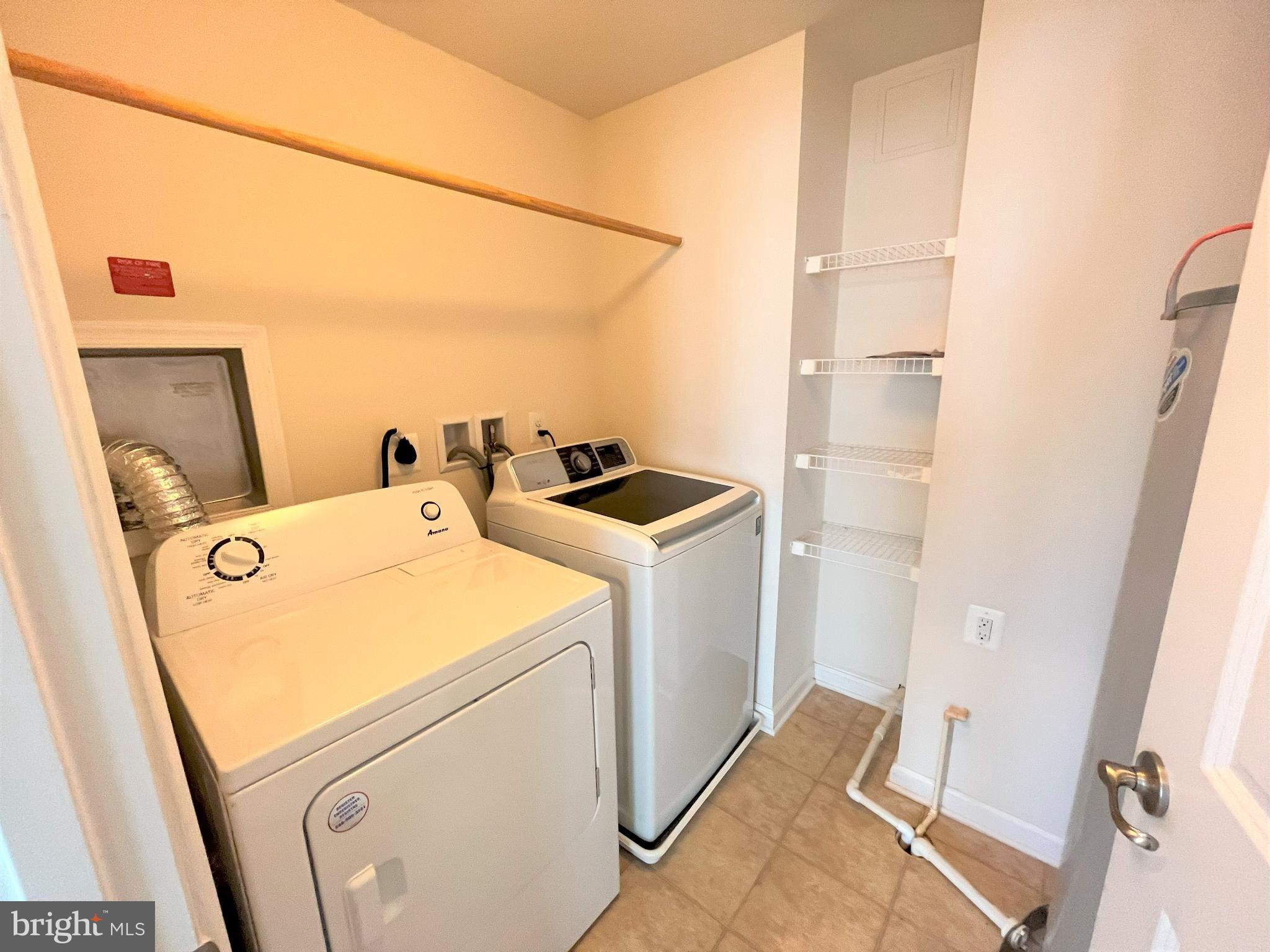 MORLEY CORNER - Residential Lease