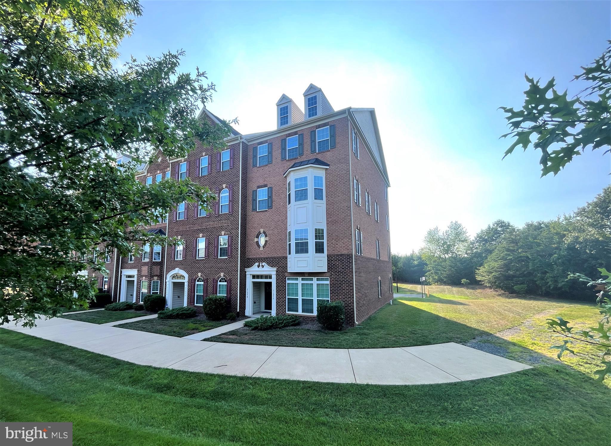 MORLEY CORNER - Residential Lease