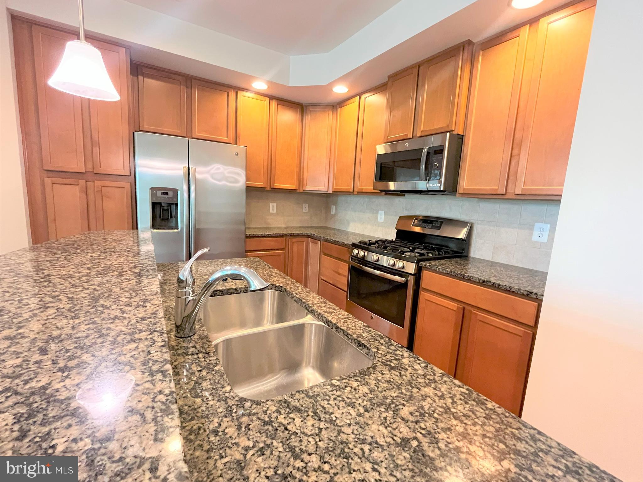 MORLEY CORNER - Residential Lease