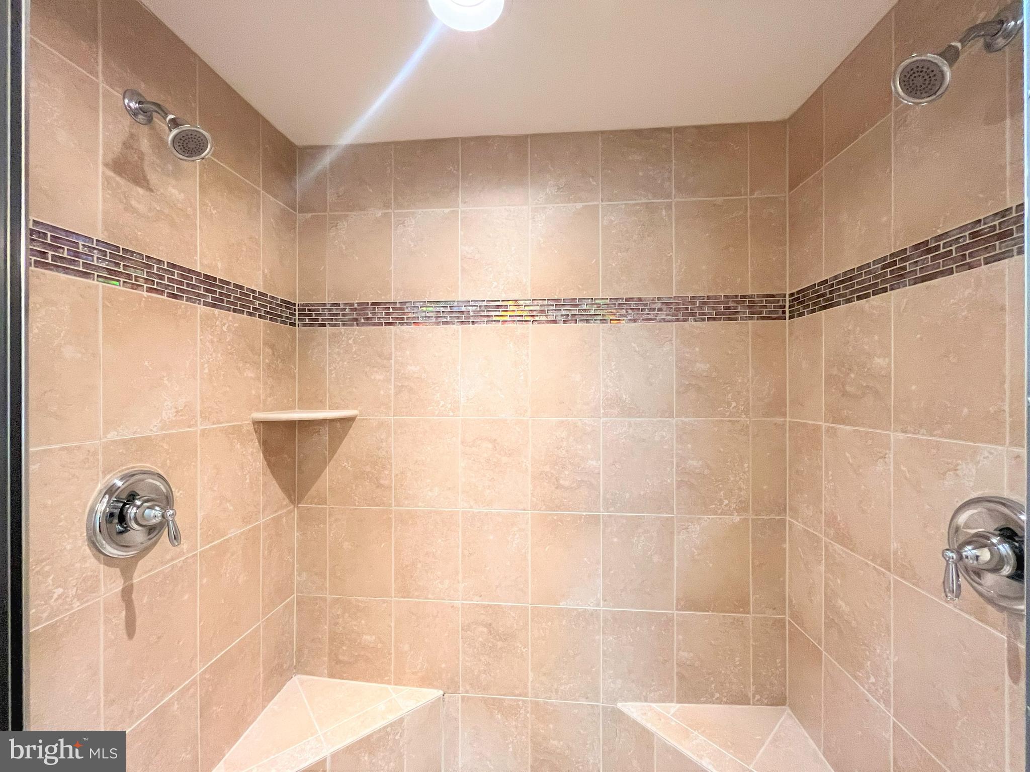 MORLEY CORNER - Residential Lease