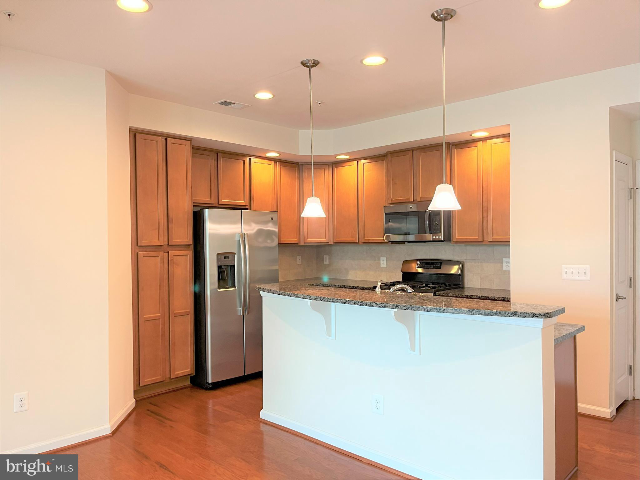 MORLEY CORNER - Residential Lease