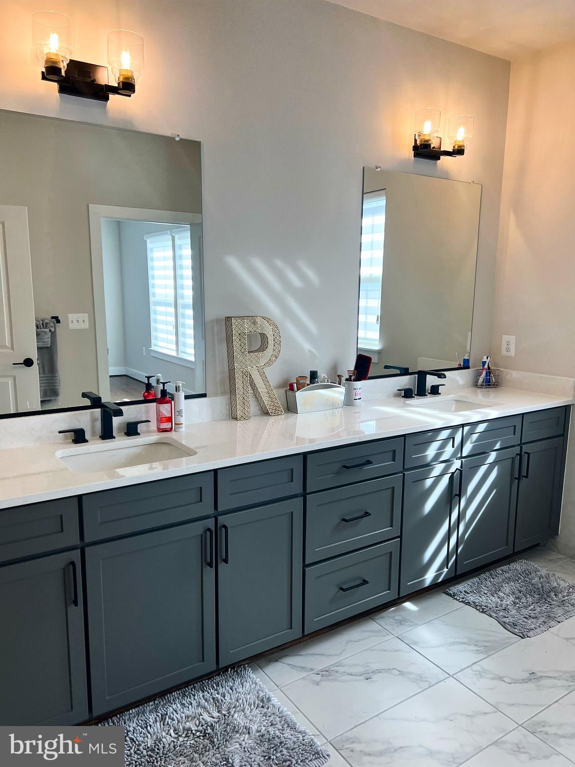 CROWN FARM - Residential