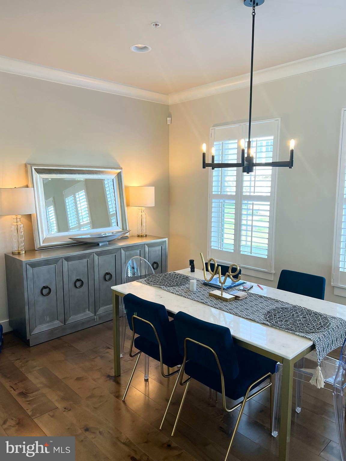 CROWN FARM - Residential