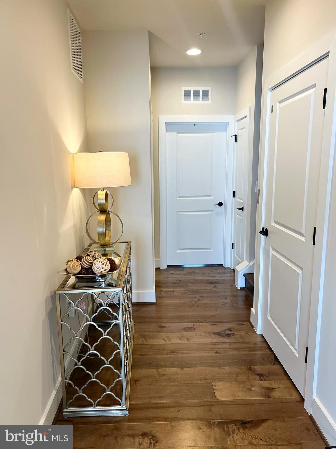 CROWN FARM - Residential