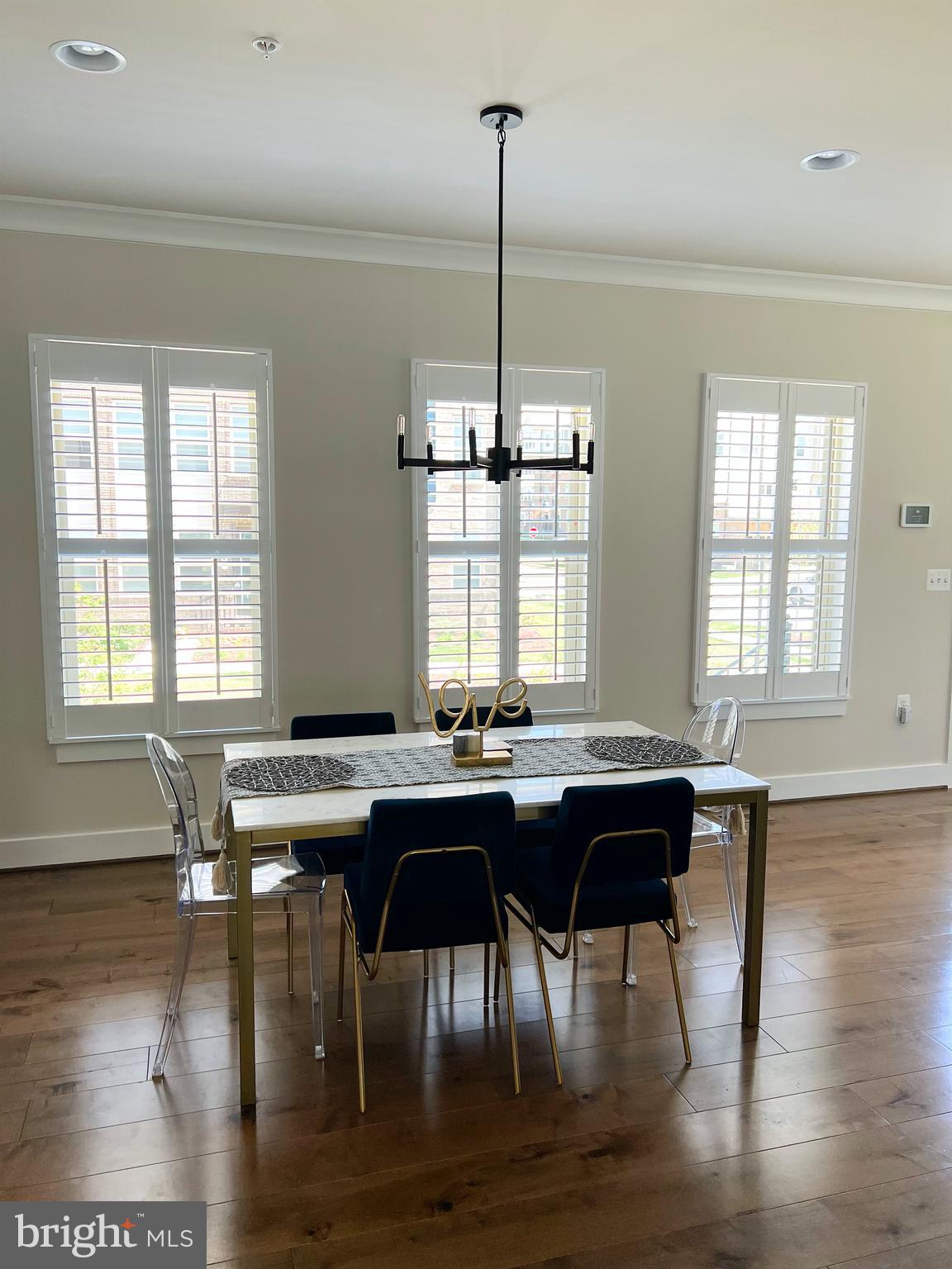 CROWN FARM - Residential