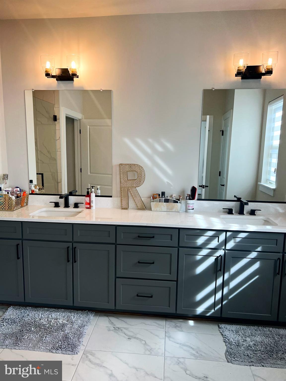 CROWN FARM - Residential