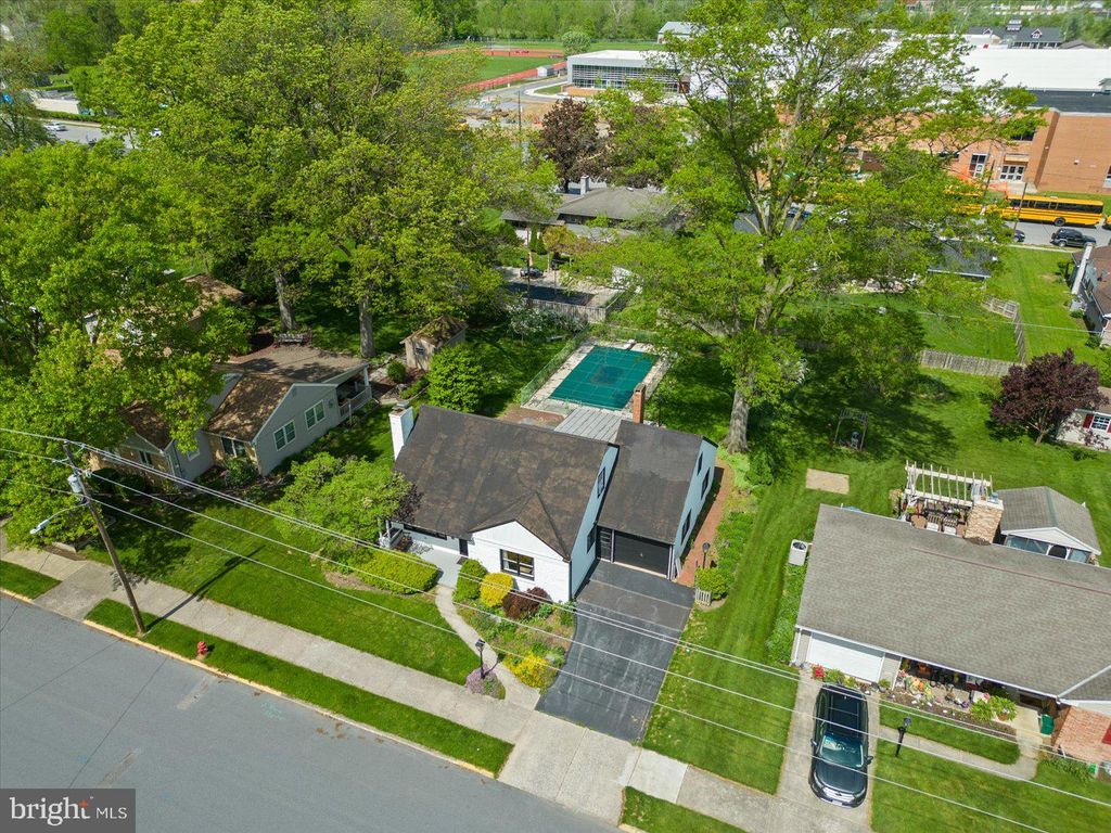 Photo of 179 N Laurel Street, Manheim, PA 17545 (MLS # PALA2050544)