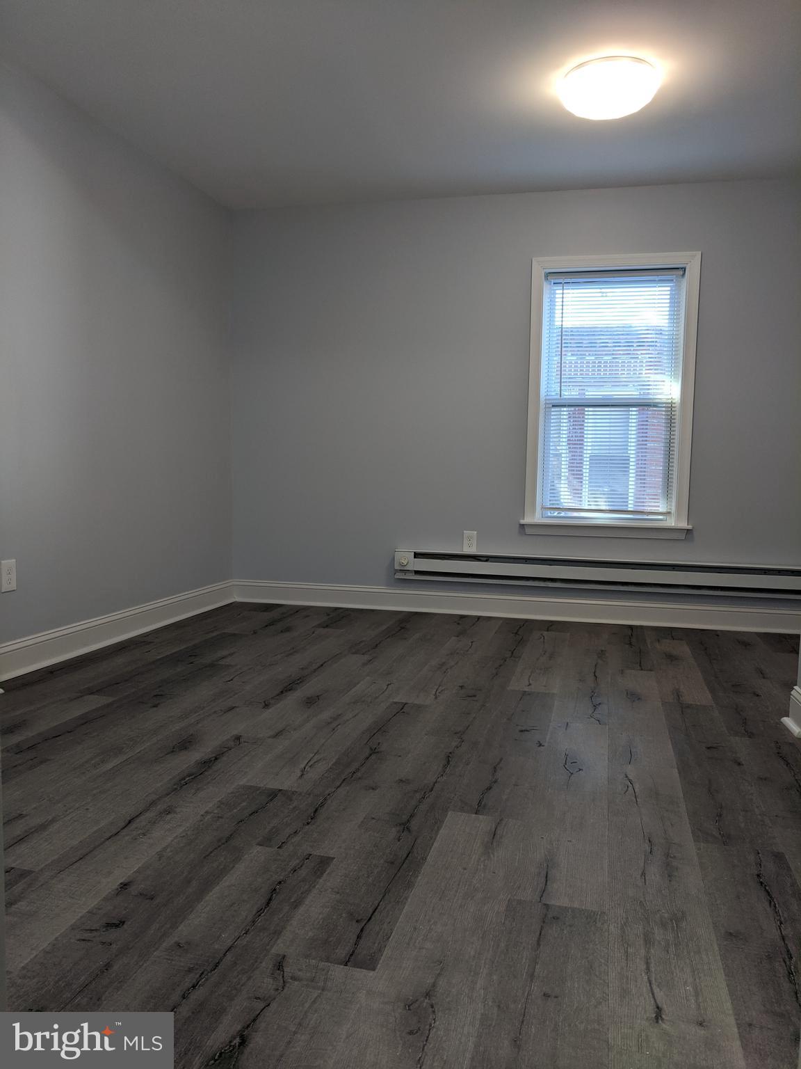 DICKINSON NARROWS - Residential Lease