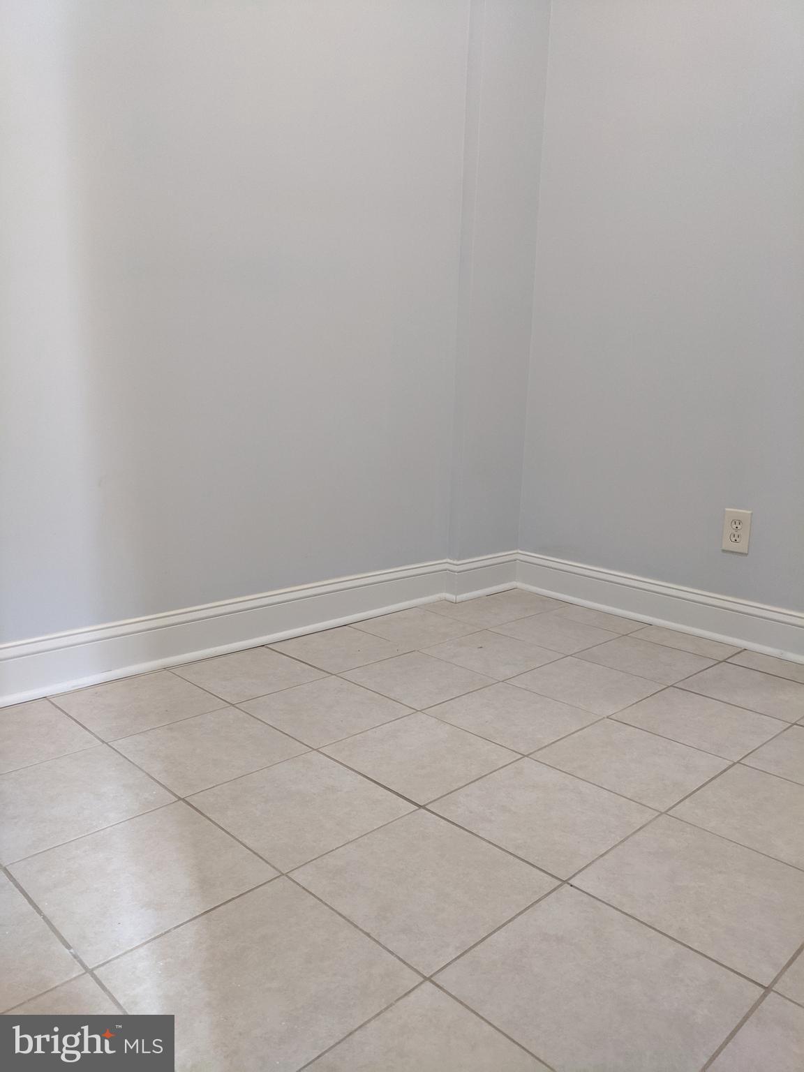 DICKINSON NARROWS - Residential Lease