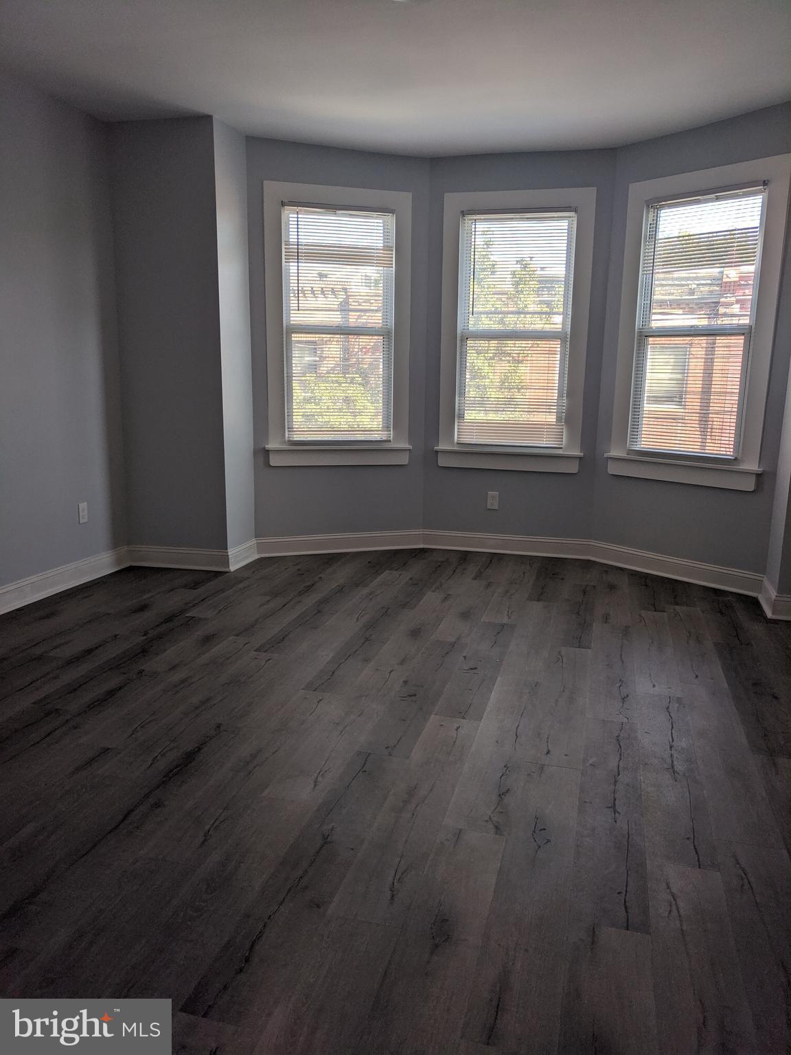 DICKINSON NARROWS - Residential Lease