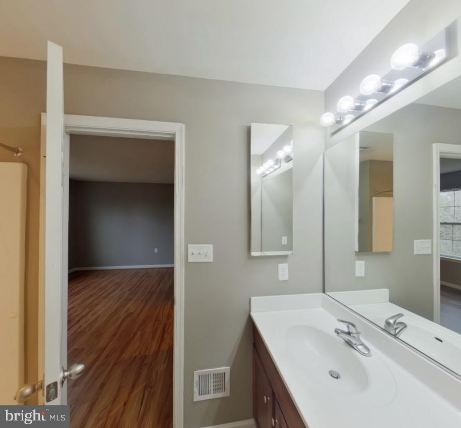 PRENTISS POINT - Residential Lease