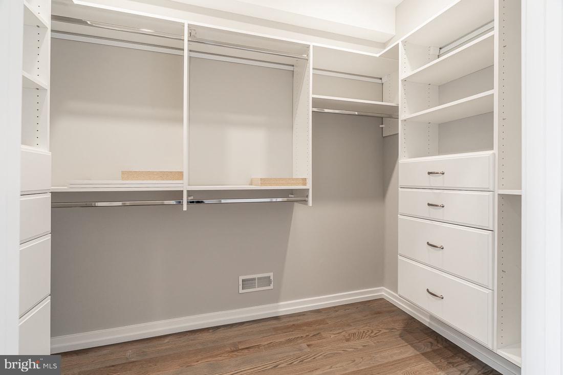 GRADUATE HOSPITAL - Residential Lease