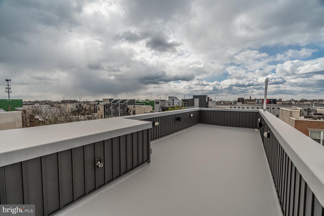 GRADUATE HOSPITAL - Residential Lease