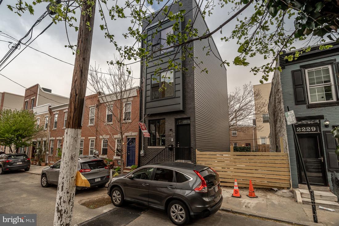 GRADUATE HOSPITAL - Residential Lease