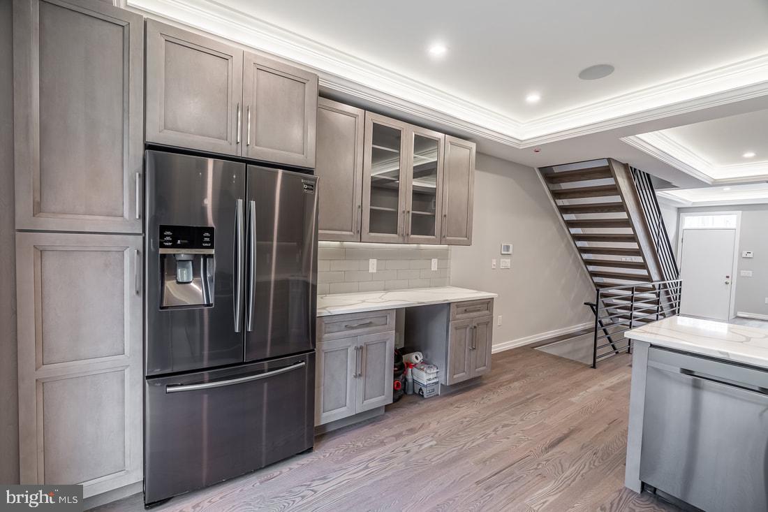 GRADUATE HOSPITAL - Residential Lease