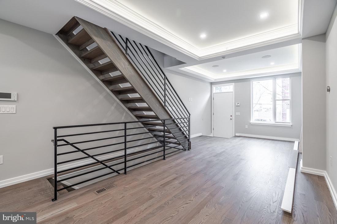 GRADUATE HOSPITAL - Residential Lease