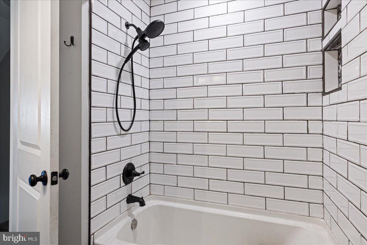 FAIR HILLS - Residential