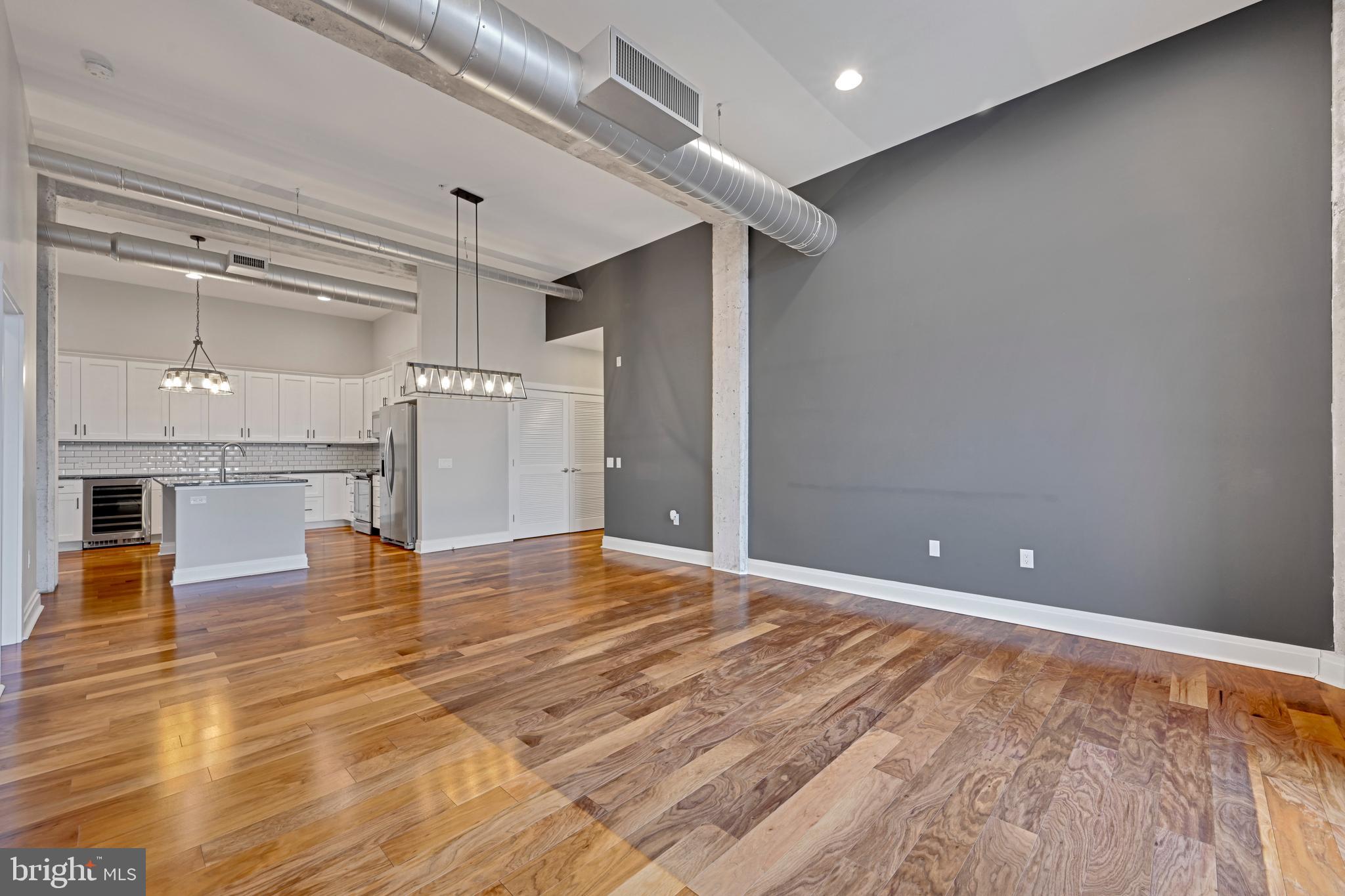 LANCASTER - Residential Lease