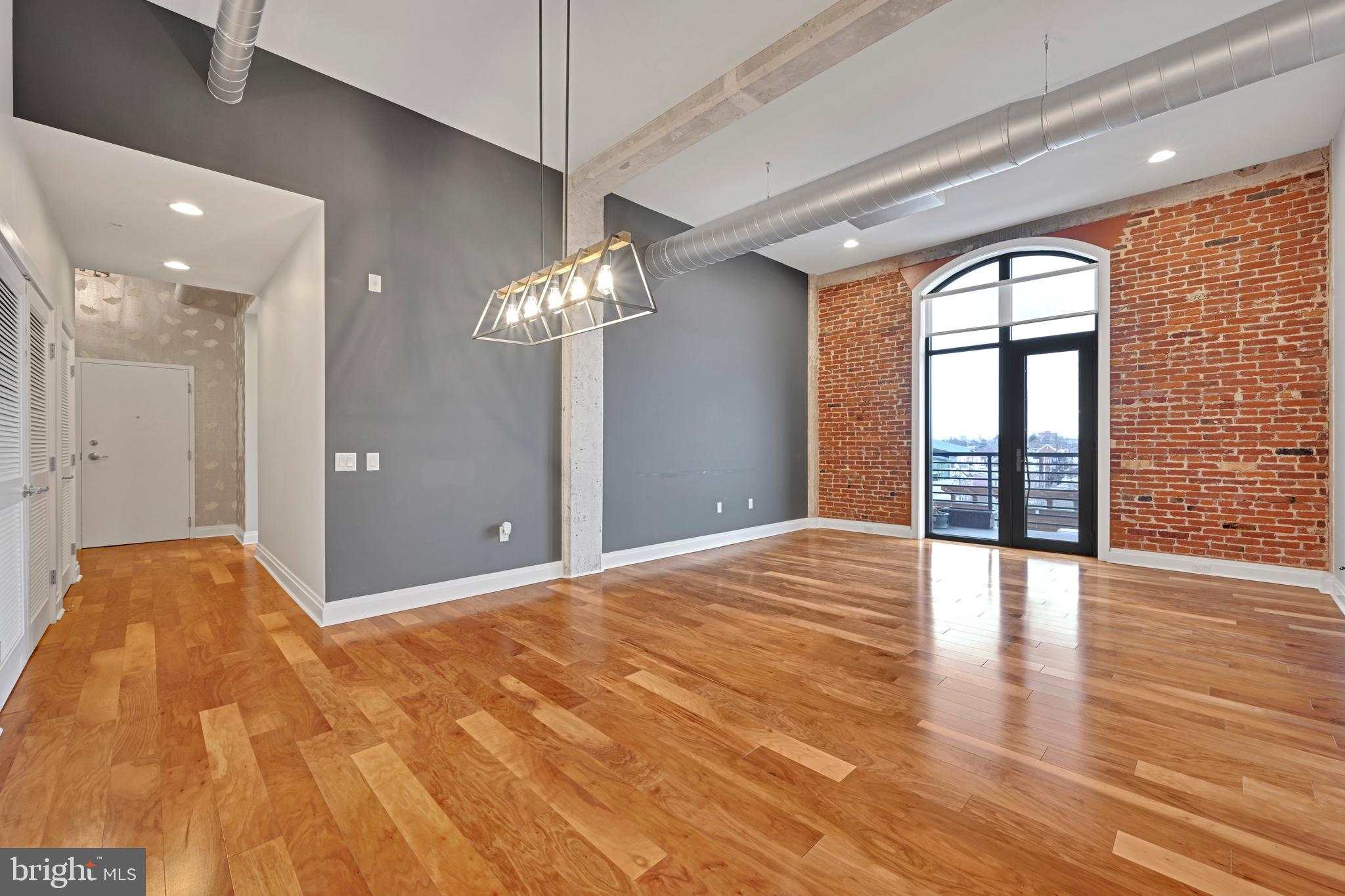 LANCASTER - Residential Lease