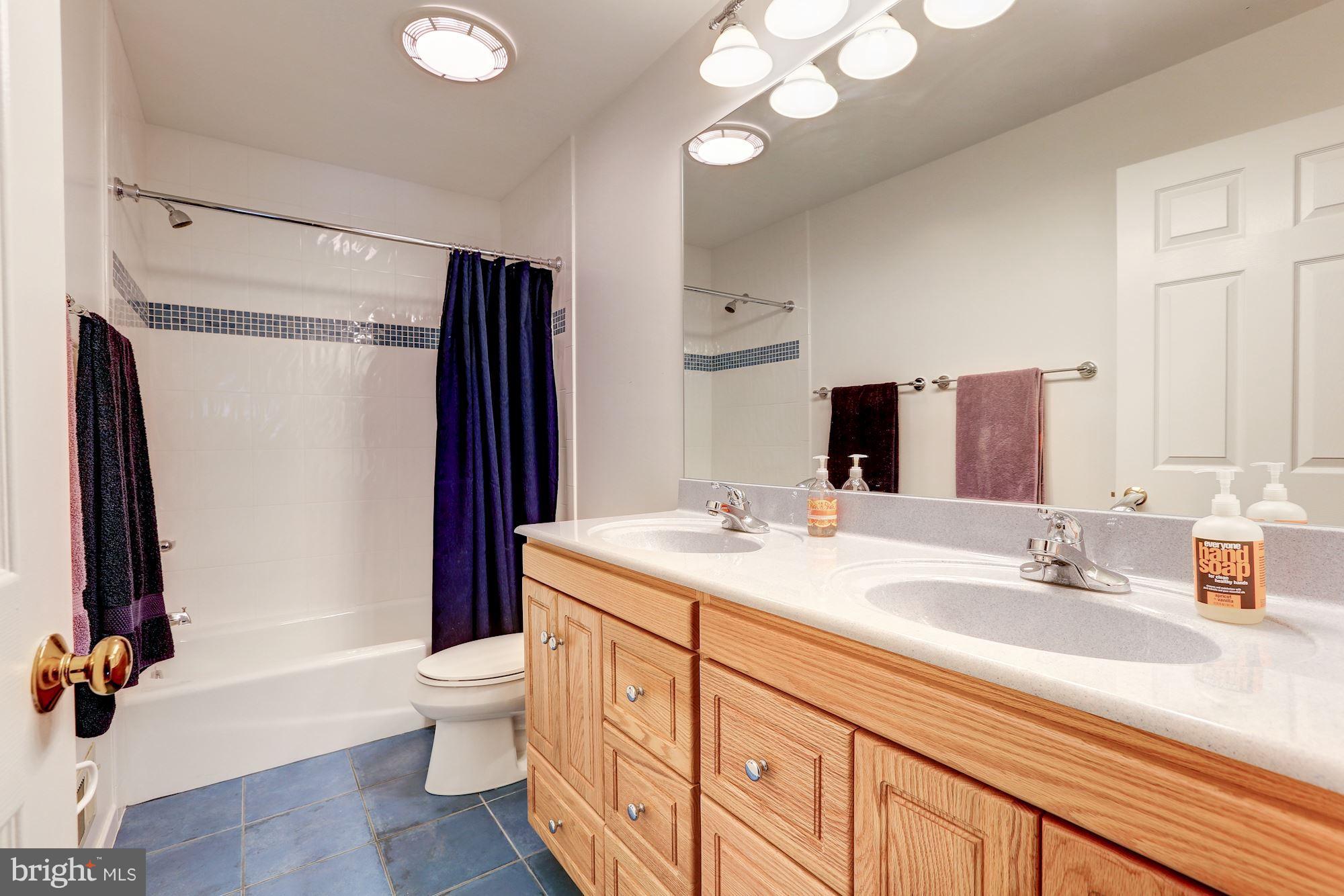 DUFIEF MILL ESTATES - Residential