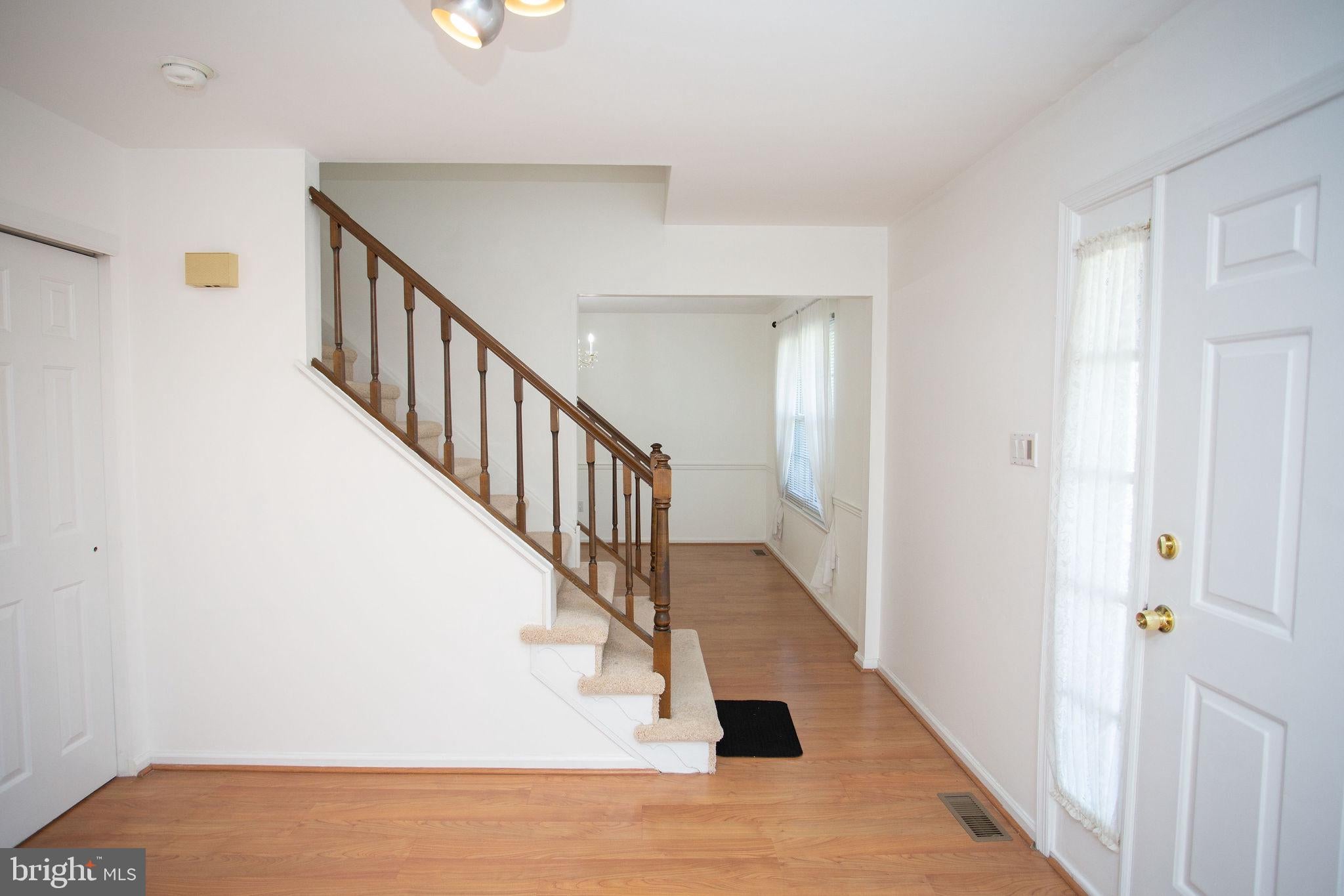 9 N GREEN ACRE DRIVE