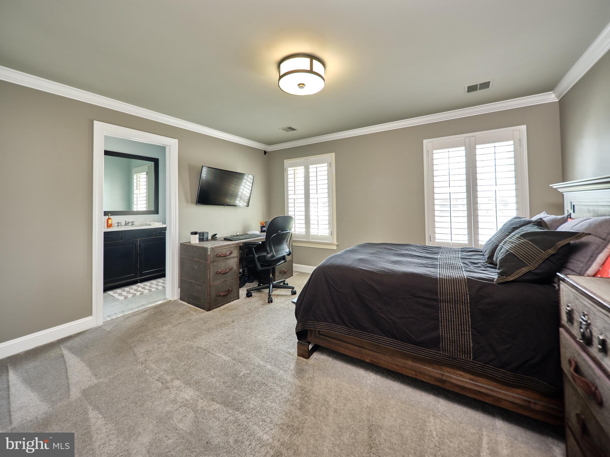 BRIARWOOD - Residential