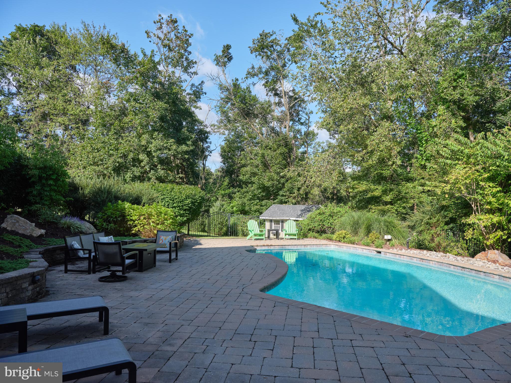 BRIARWOOD - Residential