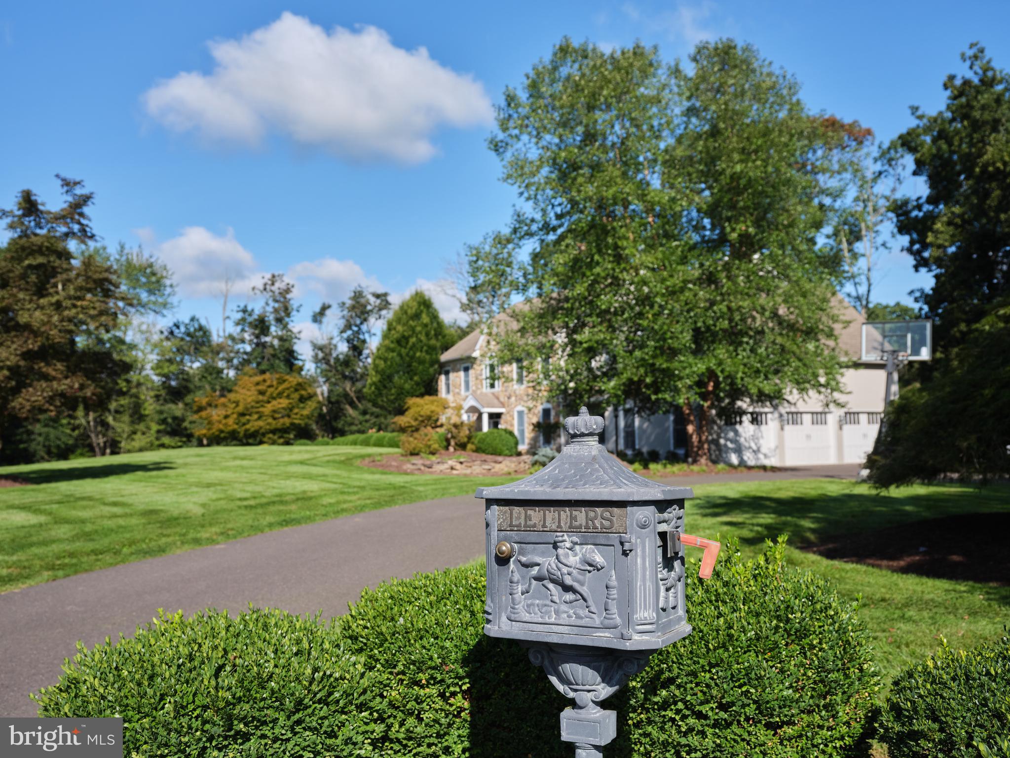 BRIARWOOD - Residential