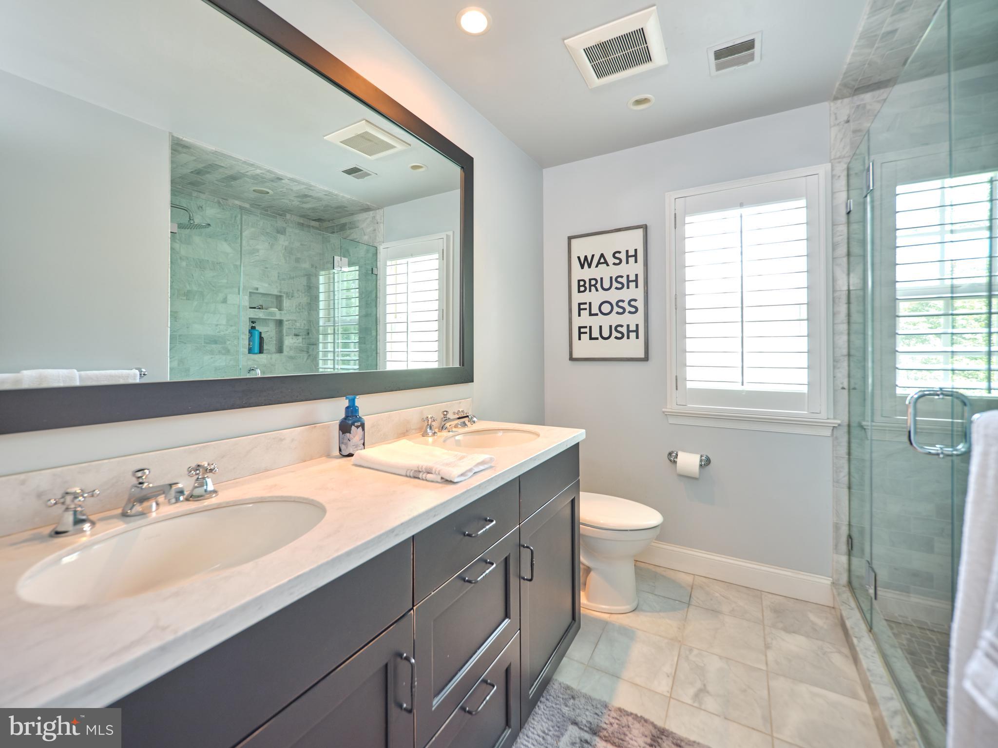 BRIARWOOD - Residential