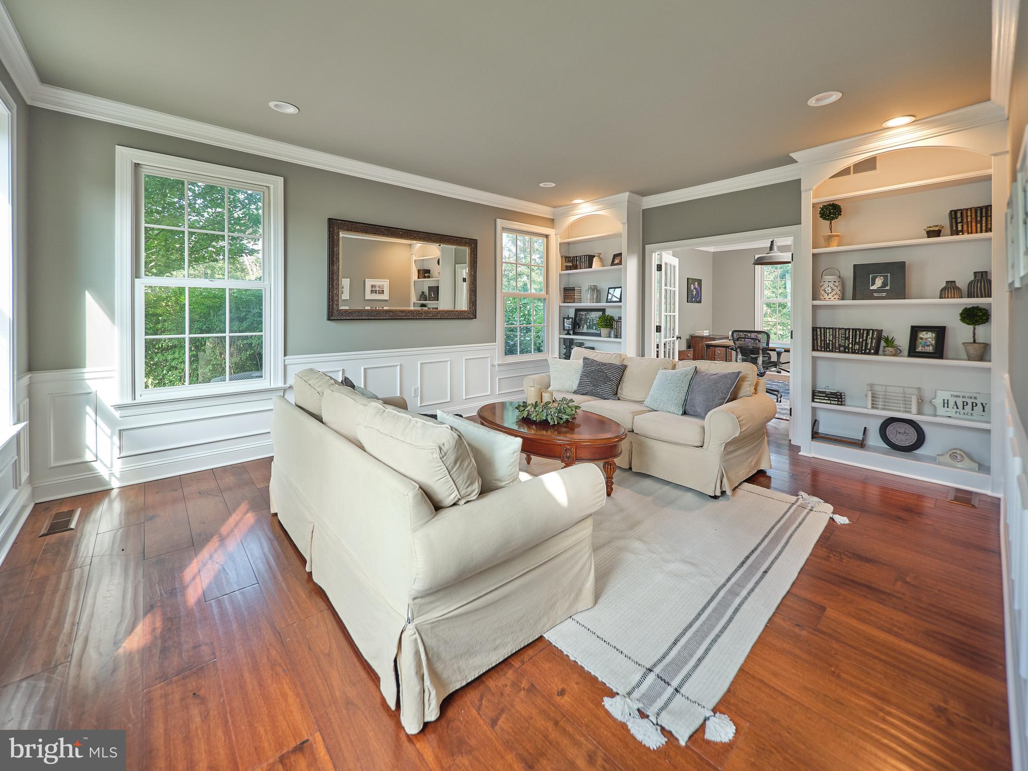 BRIARWOOD - Residential