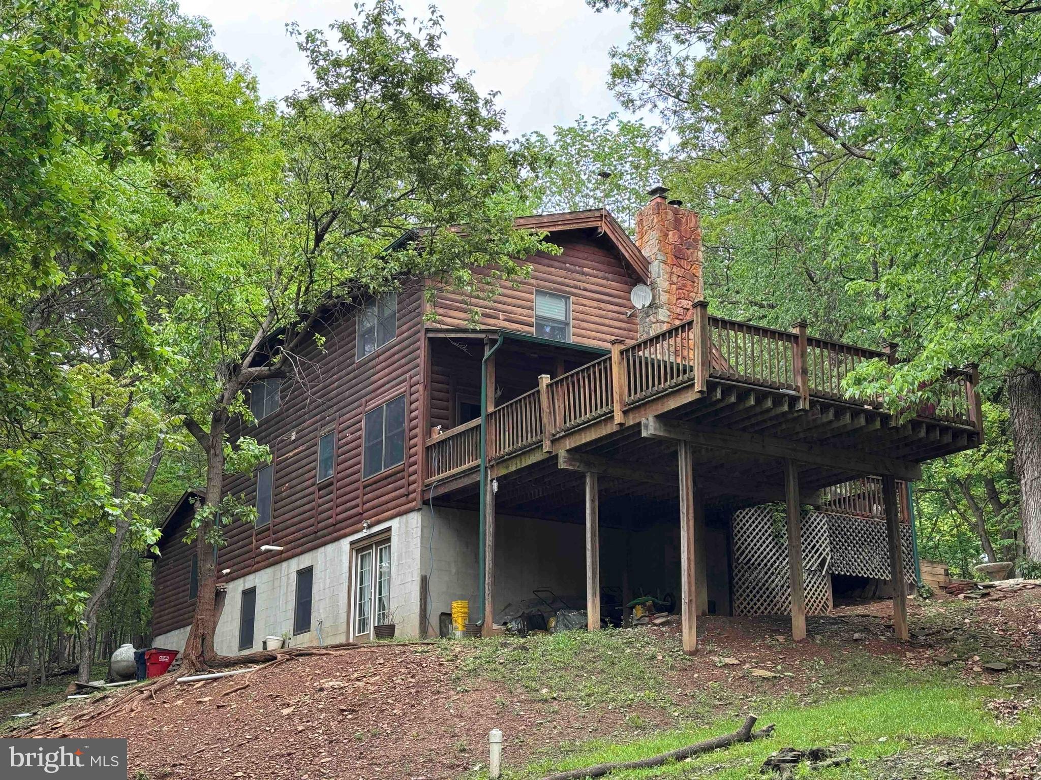 3331 HAWKS HILL LANE