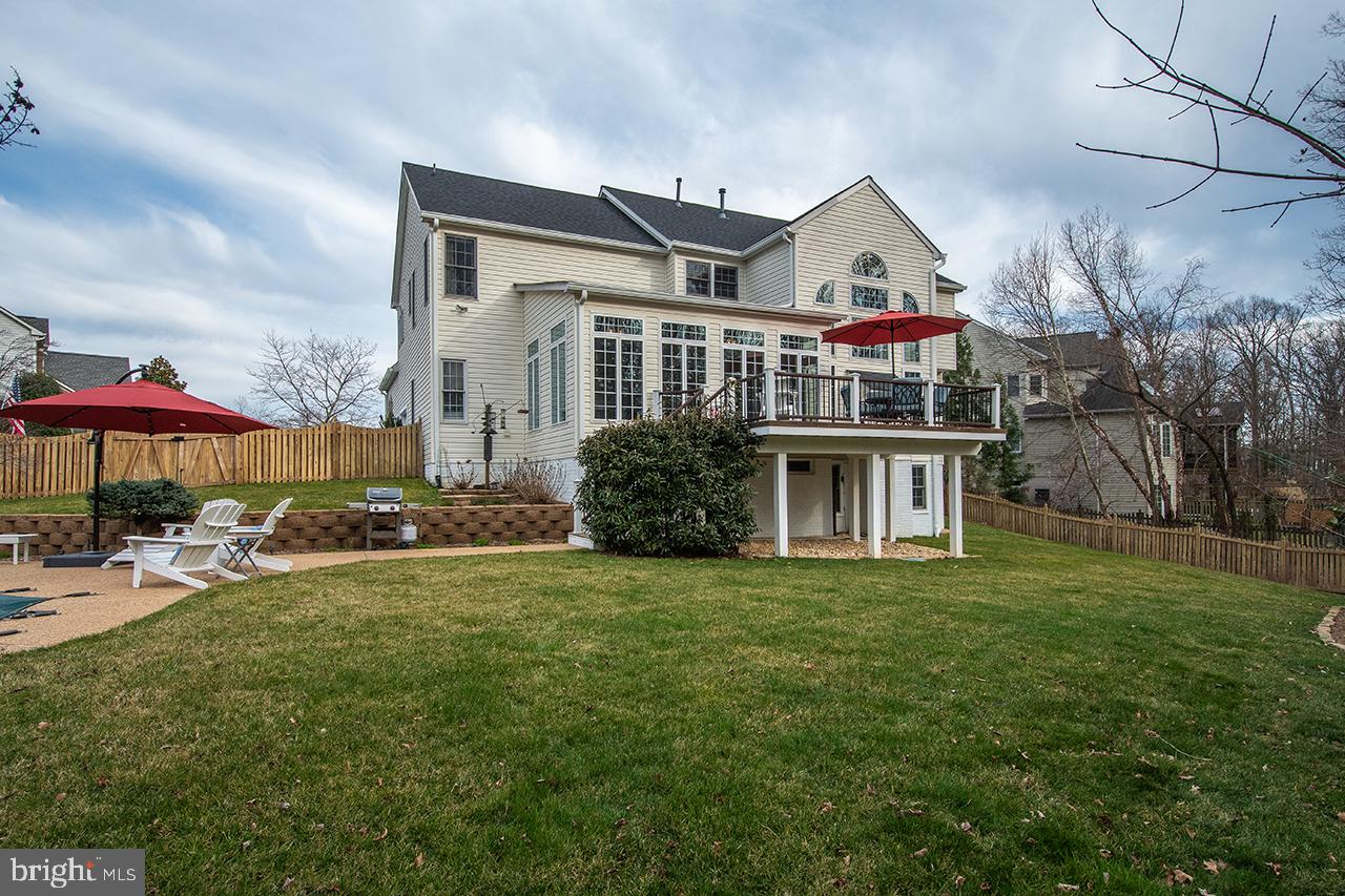 FOREST MANOR - Residential