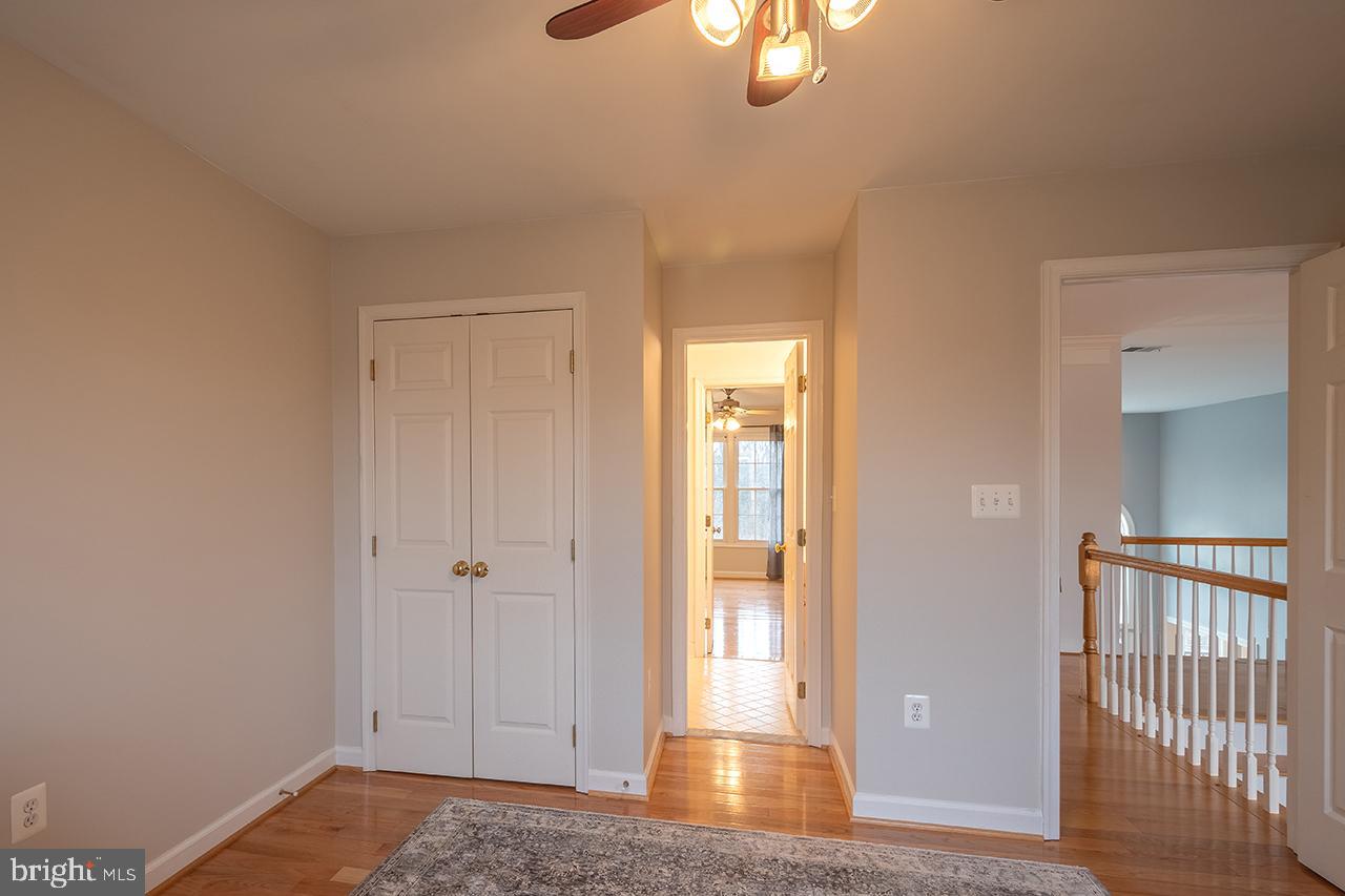 FOREST MANOR - Residential