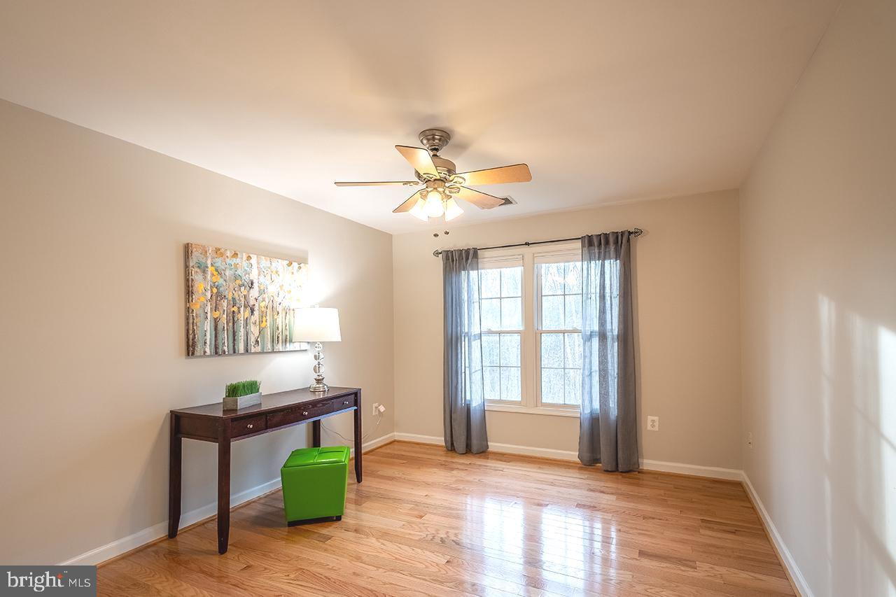 FOREST MANOR - Residential