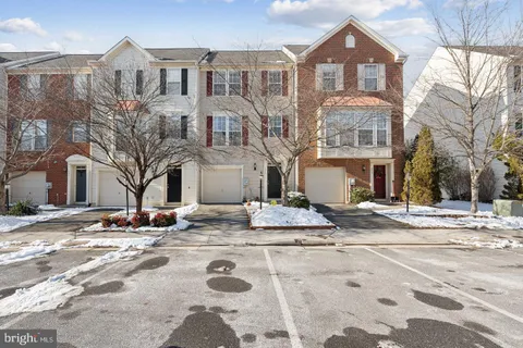 111 Pittman Court, Stephens City, VA MLS: VAFV2033472