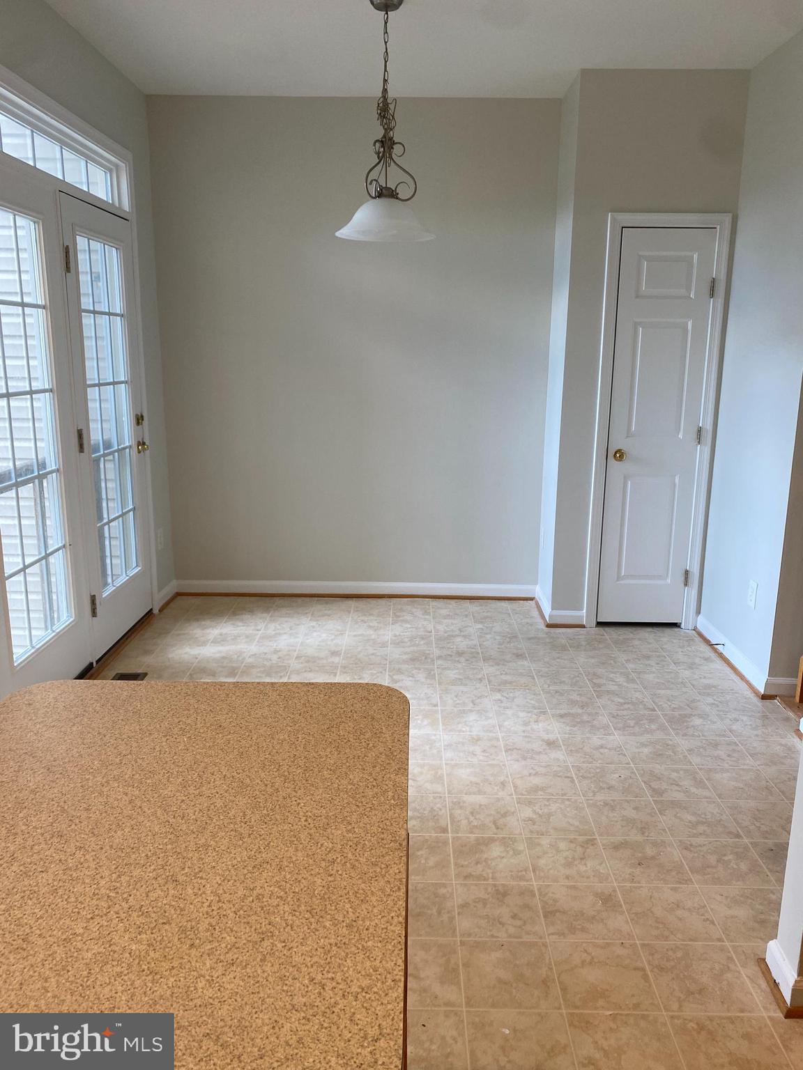 STEPHENS LANDING - Residential Lease