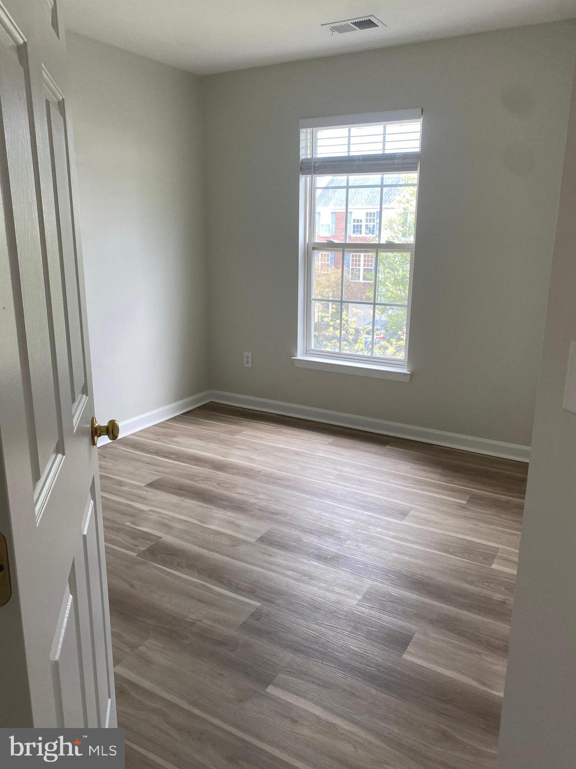 STEPHENS LANDING - Residential Lease