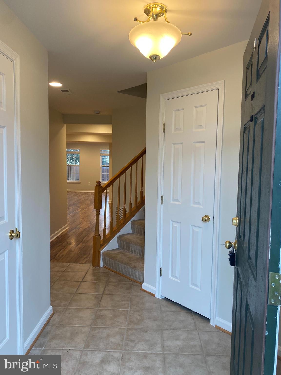 STEPHENS LANDING - Residential Lease